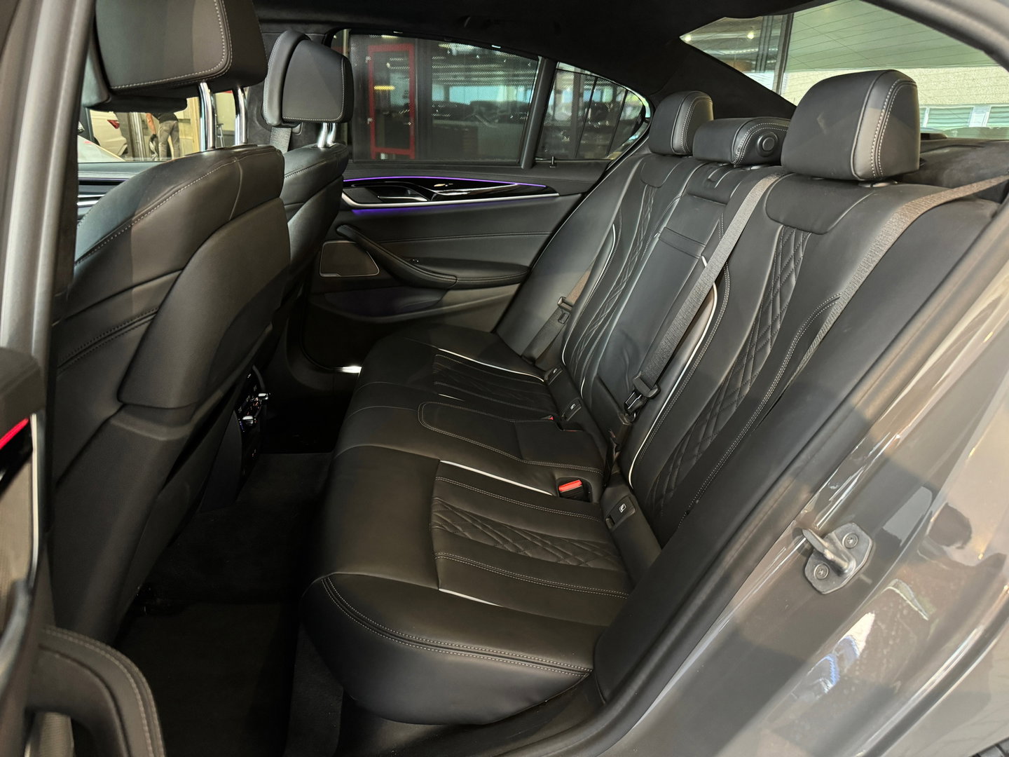 BMW 5 Serie 545e xDrive High Executive Pano|Memory|BTW|H/K|HuD