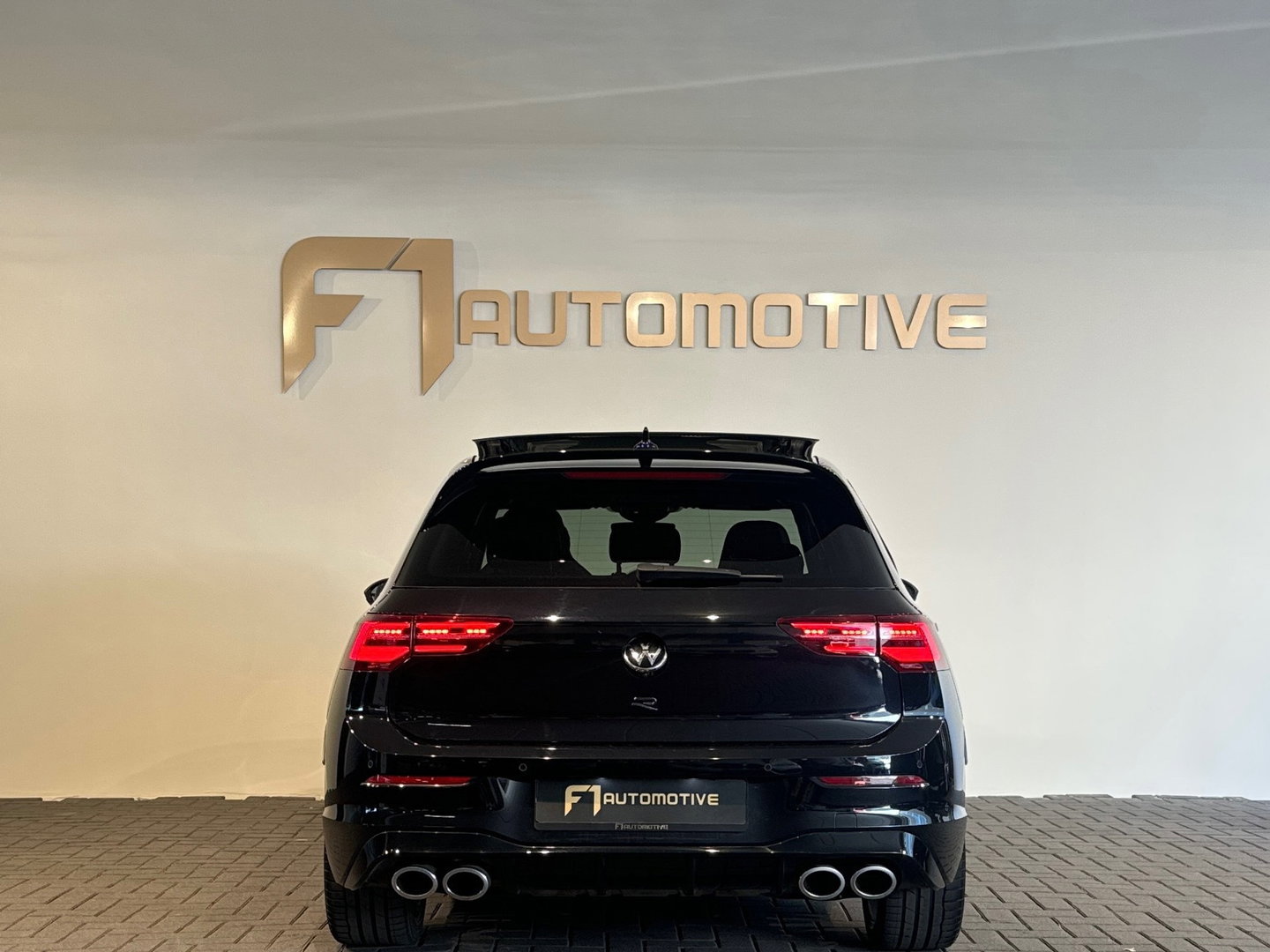Volkswagen Golf 2.0 TSI R 4M Performance Pano|Memory|H/K|IQ