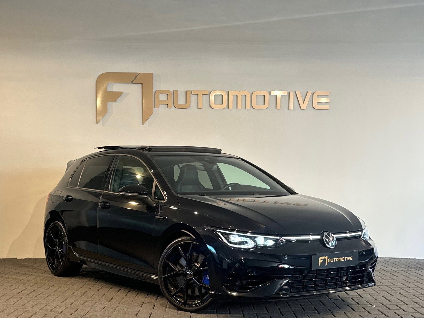 Volkswagen Golf 2.0 TSI R 4M Performance Pano|Memory|H/K|IQ