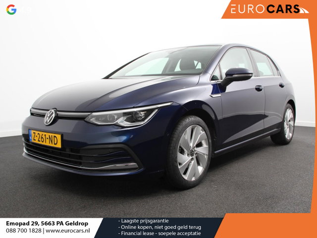 Volkswagen Golf - 1.5 eTSI 150pk DSG Style Navigatie Apple Carplay/Android Auto Parkeersensoren Camera Park Assist Adaptive Cruise Control Blind Spot Assist Stoel- en stuurverwarming Ledverlichting Virtual Cockpit Lane Assist Climatronic