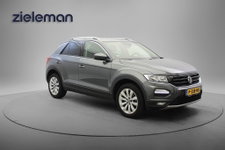Volkswagen T-Roc - 1.5 TSI Style Business Automaat - Carplay, Camera, Adapt. Cruise, Clima