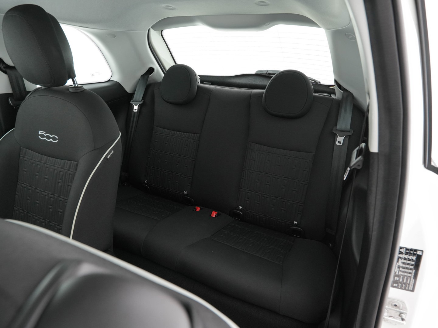 Fiat 500 Action 24 kWh [ 3-Fase ] {SOH-90%} (INCL.BTW) *CARPLAY | DIGI-COCKPIT | DAB | COMFORT-SEATS | ECC | CRUISE*
