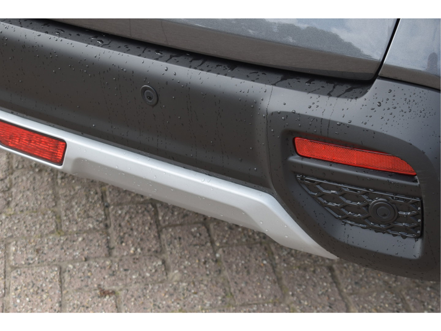 Suzuki S-Cross 1.4 Boosterjet Select Smart Hybrid 130 pk | Carplay | Keyless | Camera | DAB | Adapt. Cruise Contr. | LED | LM-Velgen | Historie