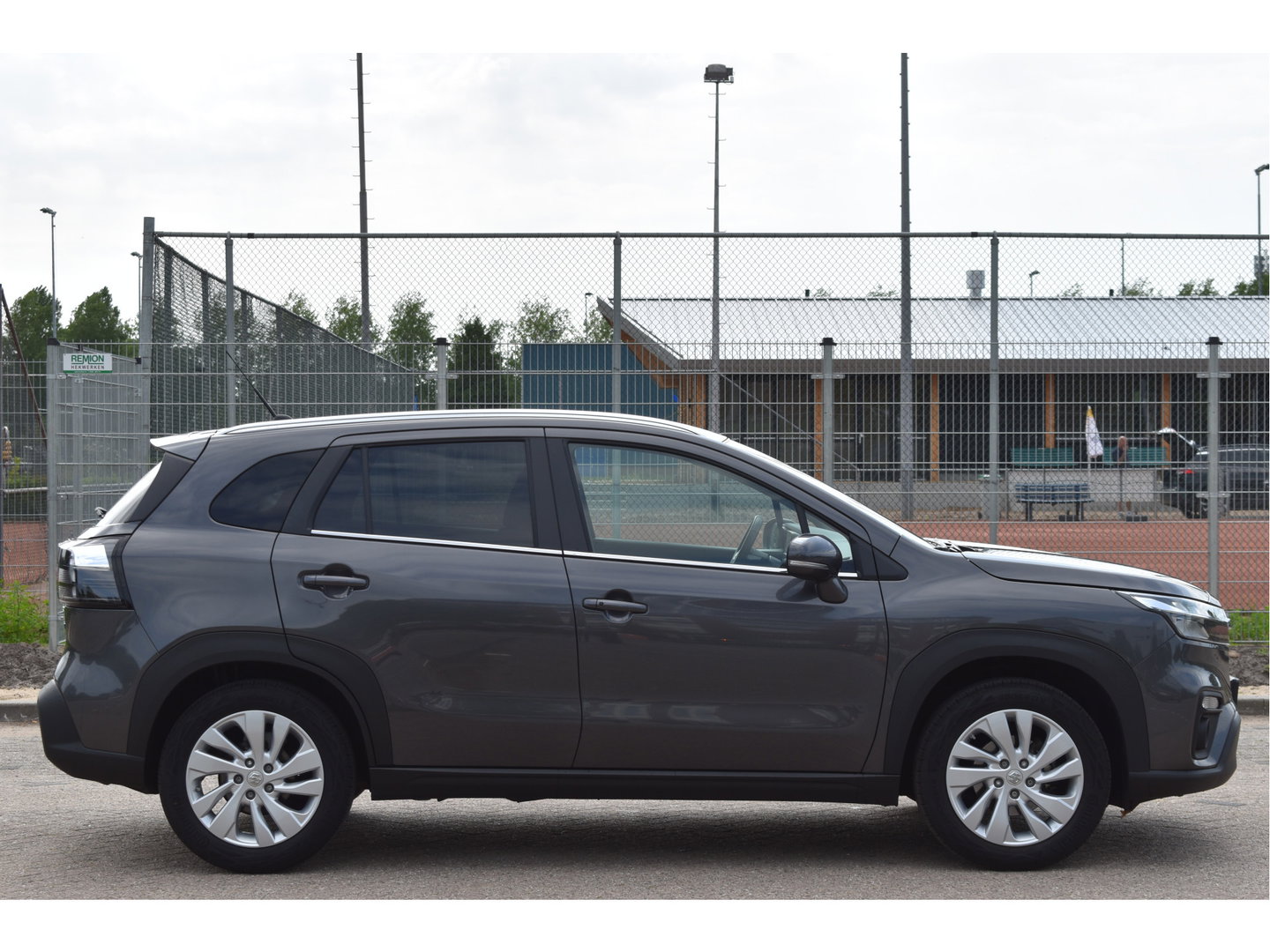 Suzuki S-Cross 1.4 Boosterjet Select Smart Hybrid 130 pk | Carplay | Keyless | Camera | DAB | Adapt. Cruise Contr. | LED | LM-Velgen | Historie