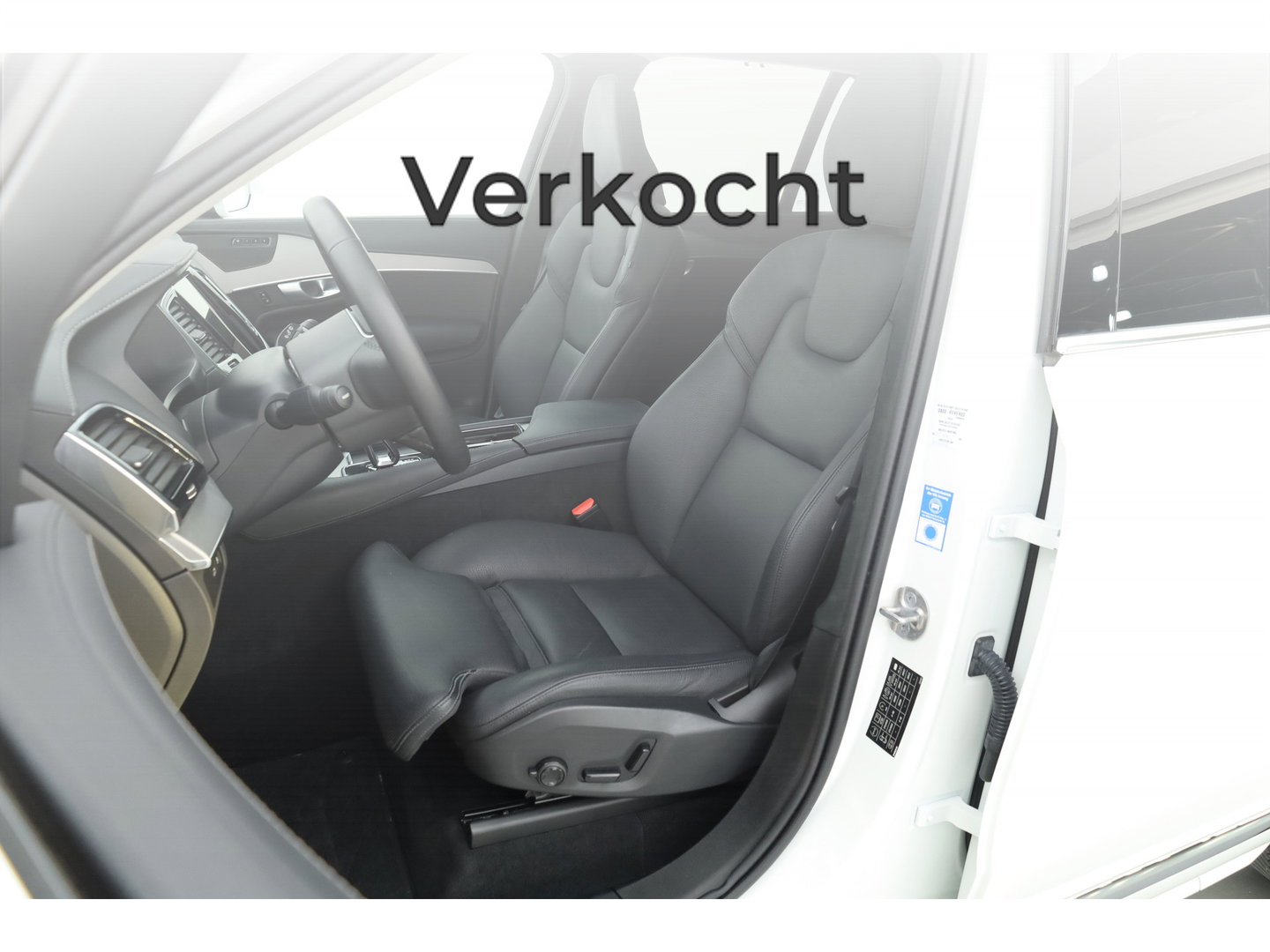 Volvo XC90 2.0 T8 Recharge AWD Ultimate Bright | Trekhaak | Head-up | 360 cam | Pano | ACC | H&K audio | Mem stoelen |