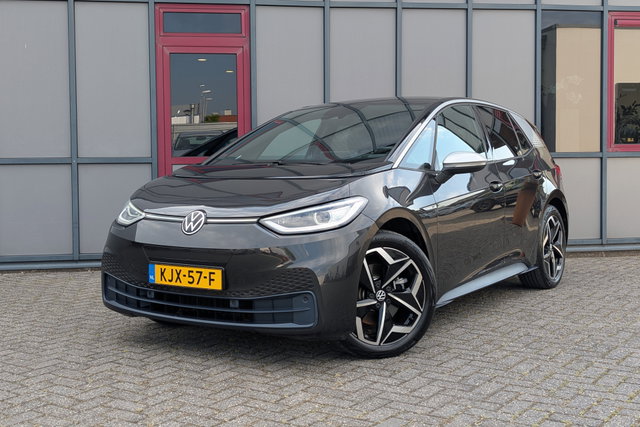 Volkswagen ID.3 - First Plus 58kWh SOH 95% LED