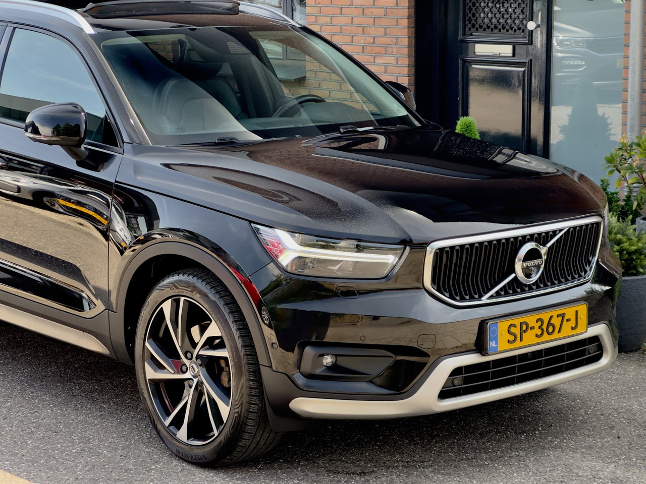 Volvo XC40