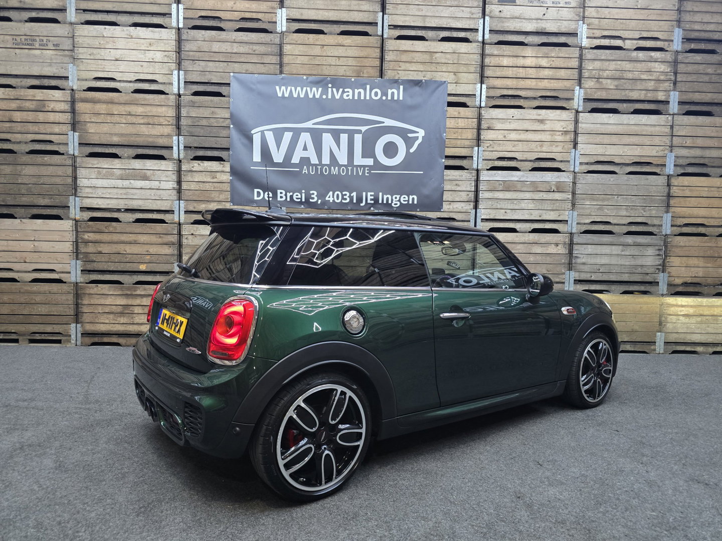 MINI Mini 2.0 John Cooper Works Chili Pano Leder LED HUD 18"LM