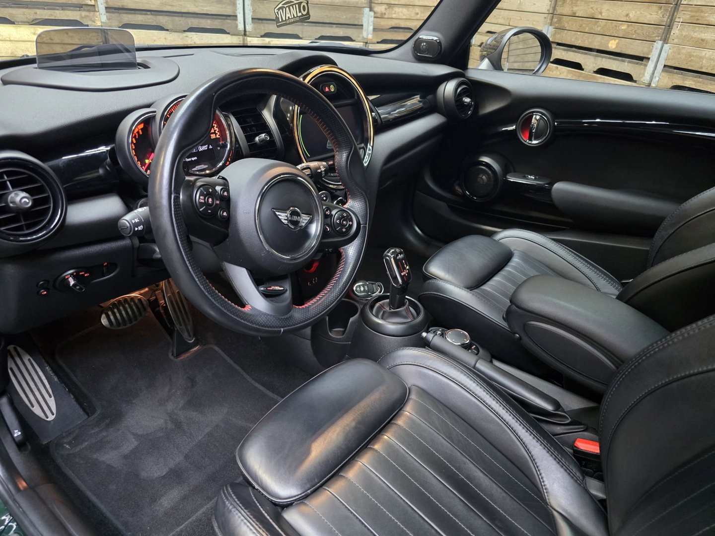 MINI Mini 2.0 John Cooper Works Chili Pano Leder LED HUD 18"LM