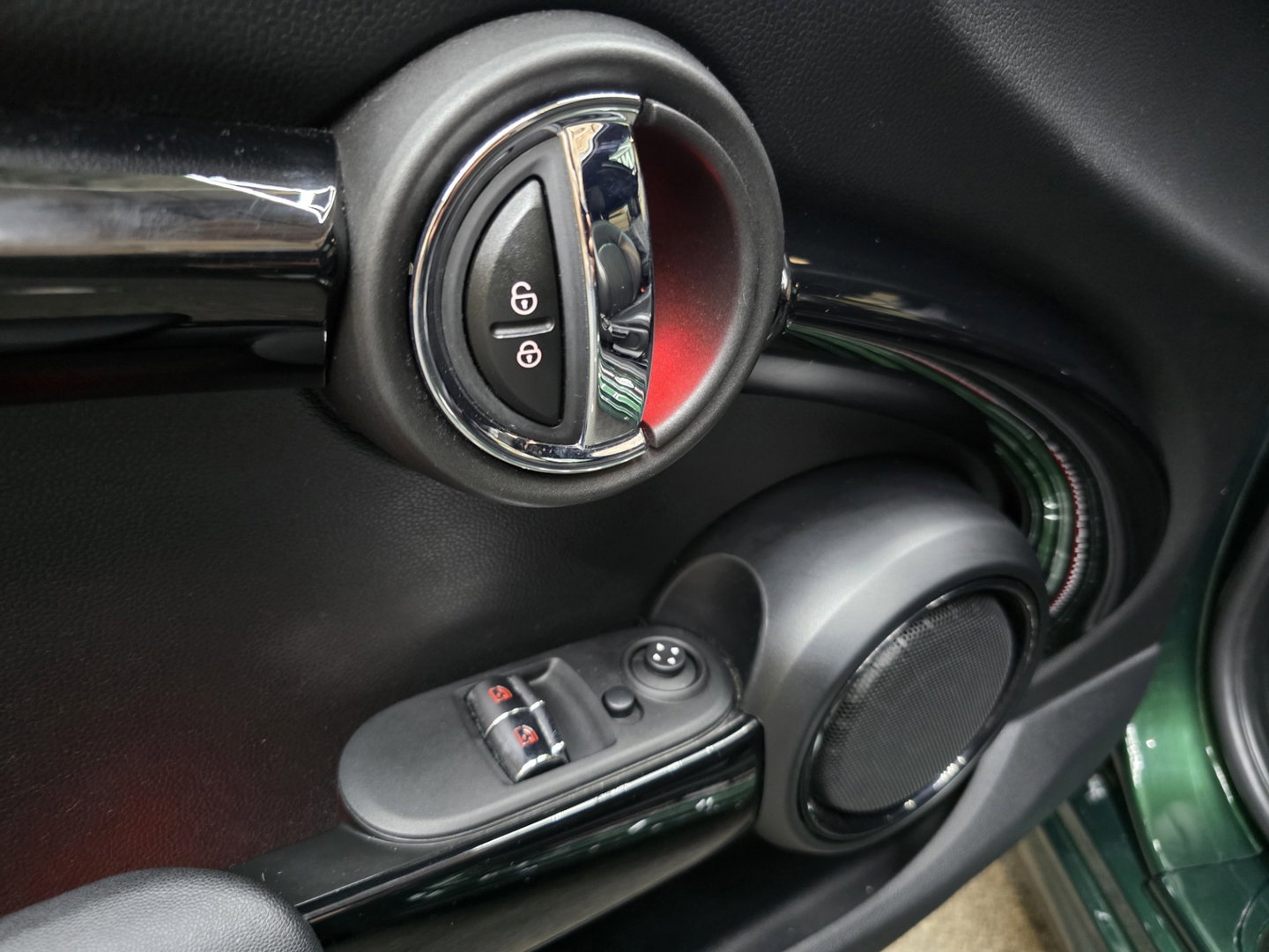 MINI Mini 2.0 John Cooper Works Chili Pano Leder LED HUD 18"LM