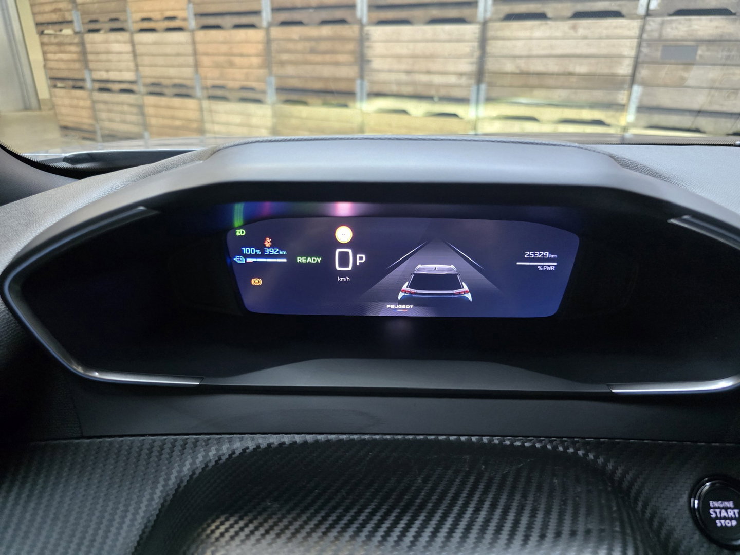 Peugeot e-2008 EV Allure Avantage 54 kWh FL Carplay camera cruise pdc 17"LM