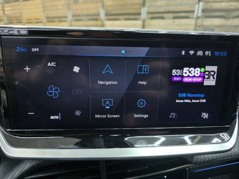 Peugeot e-2008 EV GT Avantage 54 kWh PDC Camera Navi Clima Cruise 17"LM