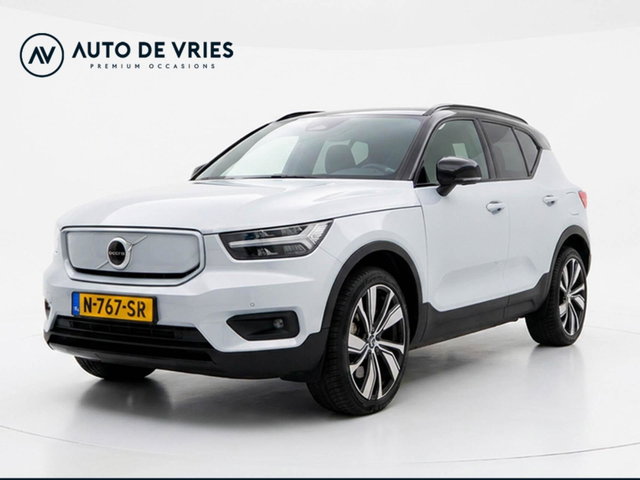 Volvo XC40 - Recharge Core 70kWh | SOH 93% | Navigatie | Camera | 20 inch LMV | Trekhaak