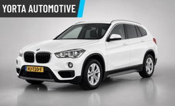 BMW X1 - sDrive20i AUTOMAAT*NL AUTO*AFN. TREKHAAK*DEALERONDERHOUDEN