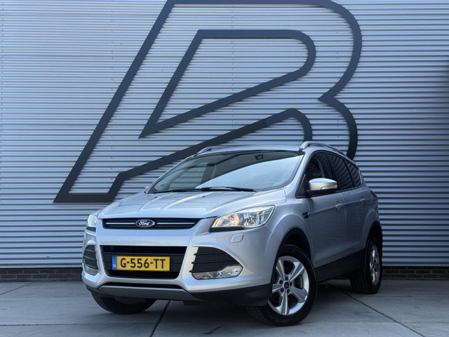 Ford Kuga - 1.5 Titanium 2e Eigenaar|Airco|Trekhaak|PDC|Cruise|Stoelverwarming|APK tot 10-2026