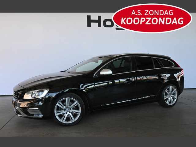 Volvo V60 - 2.0 D3 Nordic R-Design Automaat Clima Trekhaak Navigatie Cruise control Inruil Mogelijk! Klaar
