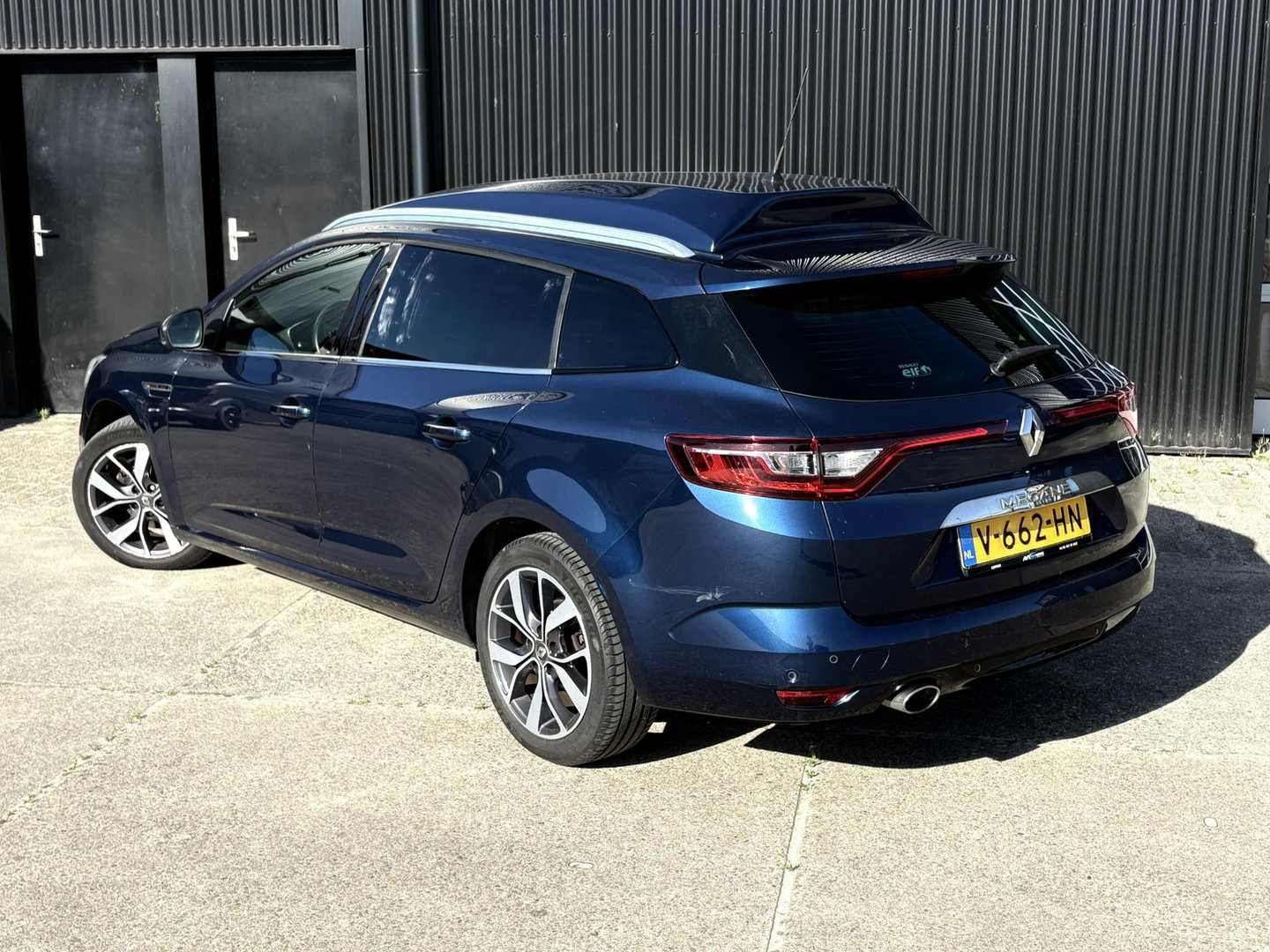 Renault Mégane Van 1.5 dCi BOSE | MARGE | AUTOMAAT | LED | GRIJS KENTEKEN | KEYLESS | CAMERA | CLIMA