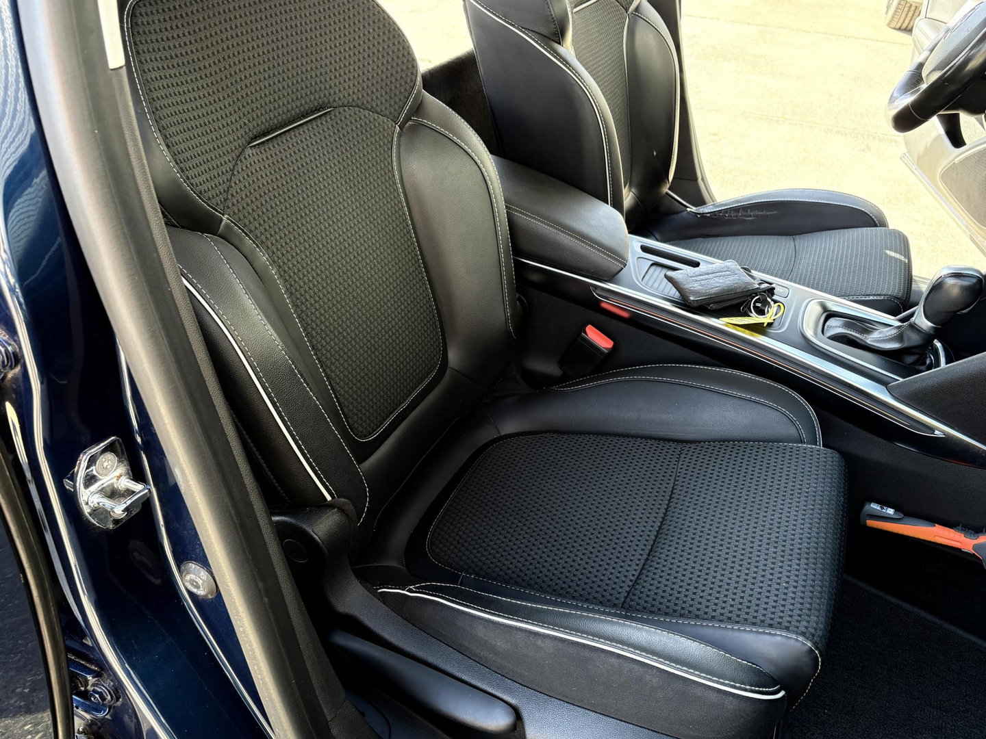 Renault Mégane Van 1.5 dCi BOSE | MARGE | AUTOMAAT | LED | GRIJS KENTEKEN | KEYLESS | CAMERA | CLIMA