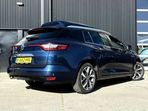 Renault Mégane Van 1.5 dCi BOSE | MARGE | AUTOMAAT | LED | GRIJS KENTEKEN | KEYLESS | CAMERA | CLIMA