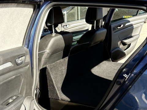 Renault Mégane Van 1.5 dCi BOSE | MARGE | AUTOMAAT | LED | GRIJS KENTEKEN | KEYLESS | CAMERA | CLIMA