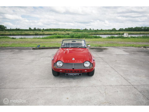 Triumph TR4 A IRS | 1967 | Leder | Sport