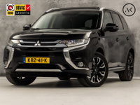 Mitsubishi Outlander - 2.0 PHEV Deluxe 204Pk Automaat (SCHUIFDAK, NAVIGATIE, LEDER, 360 CAMERA, GETINT GLAS, STUUR/STOELVERWARMING, ADAPTIVE CRUISE, NIEUWE APK, NIEUWSTAAT)