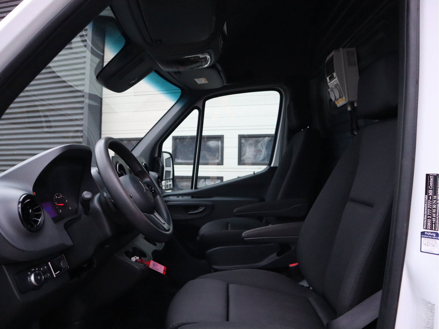 Mercedes-Benz Sprinter 316 CDI Automaat - 4x4 AWD - Euro 6 - L2H2 - MBUX - Bott Inrichting - 220 omvormer