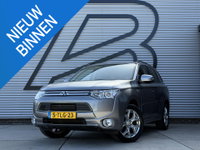 Mitsubishi Outlander - 2.0 PHEV Instyle 2e Eigenaar|Navi|Clima|Cruise|Pano|Trekhaak|Camera|PDC V+A|Stoelverw|N.A.P|APK tot 03-2027