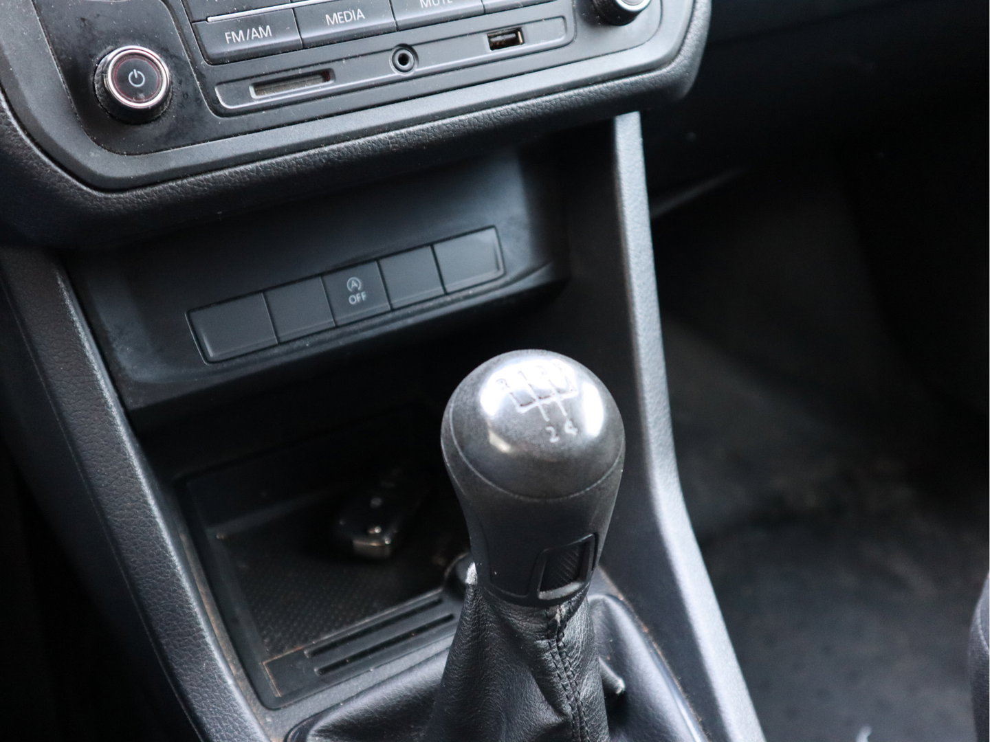 Volkswagen Caddy 2.0 TDI 75pk Euro 6 - Airco - Imperiaal