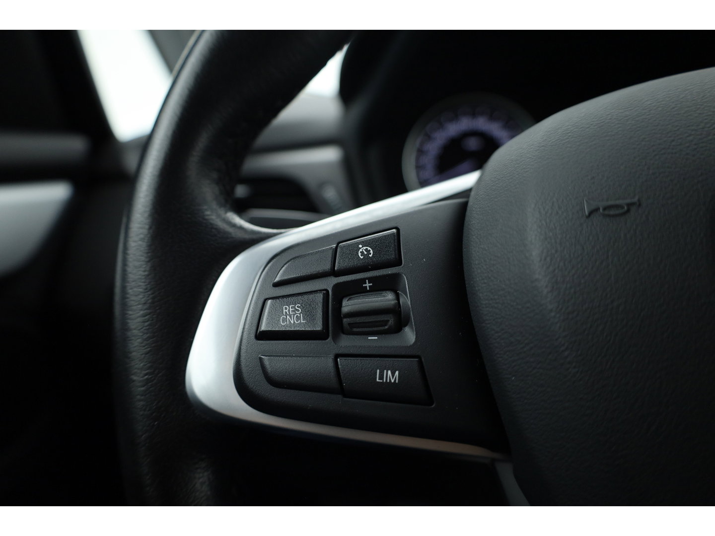 BMW 2 Serie Active Tourer 218i Executive | Cruise Control | All Season | Bluetooth | Navi | PDC+A