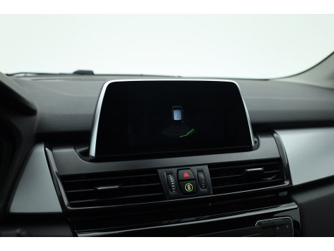 BMW 2 Serie Active Tourer 218i Executive | Cruise Control | All Season | Bluetooth | Navi | PDC+A