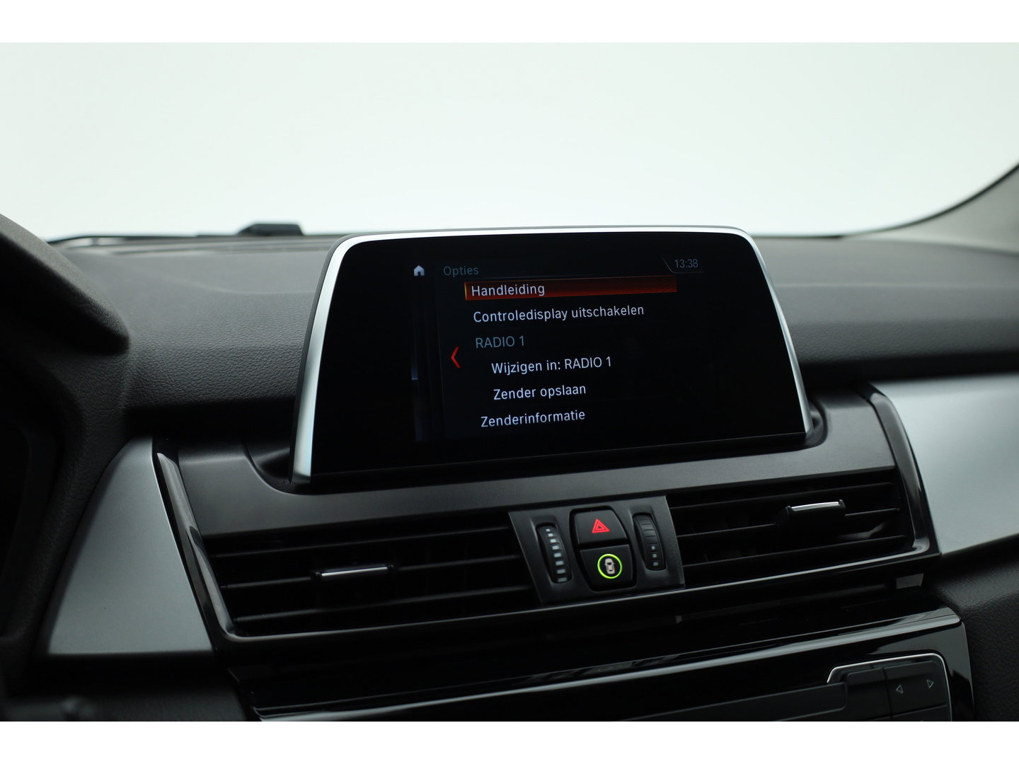 BMW 2 Serie Active Tourer 218i Executive | Cruise Control | All Season | Bluetooth | Navi | PDC+A