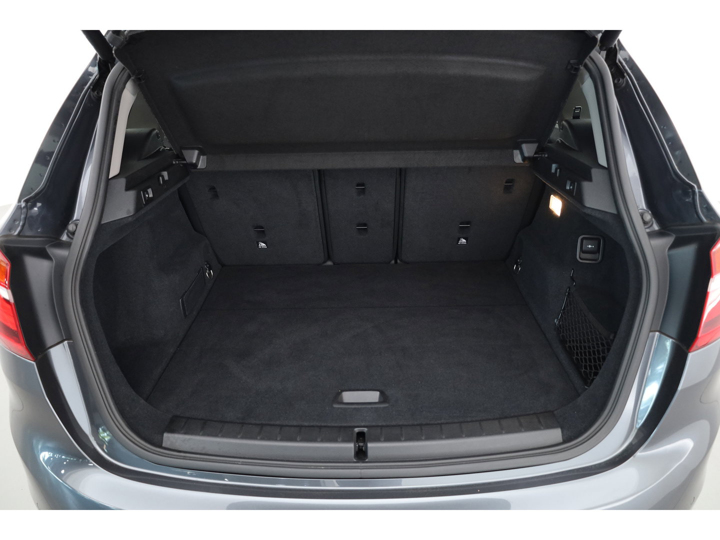 BMW 2 Serie Active Tourer 218i Executive | Cruise Control | All Season | Bluetooth | Navi | PDC+A
