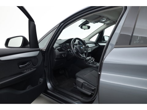 BMW 2 Serie Active Tourer 218i Executive | Cruise Control | All Season | Bluetooth | Navi | PDC+A