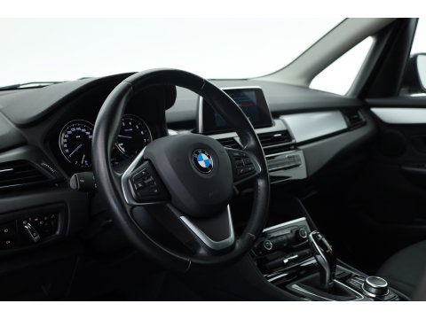 BMW 2 Serie Active Tourer 218i Executive | Cruise Control | All Season | Bluetooth | Navi | PDC+A