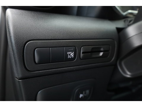 Citroën C3 Aircross 1.2 PureTech S&S Shine |  Cruise Control | Trekhaak | Keyless | HIFI | Camera | Apple CarPlay x