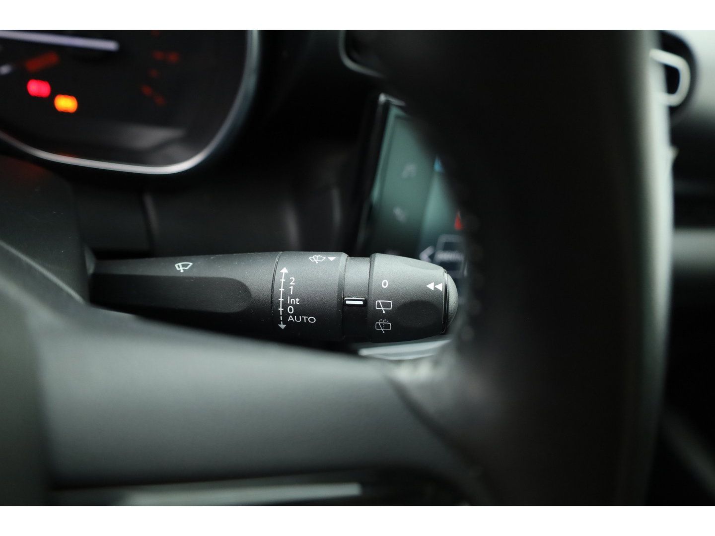 Citroën C3 Aircross 1.2 PureTech S&S Shine |  Cruise Control | Trekhaak | Keyless | HIFI | Camera | Apple CarPlay x