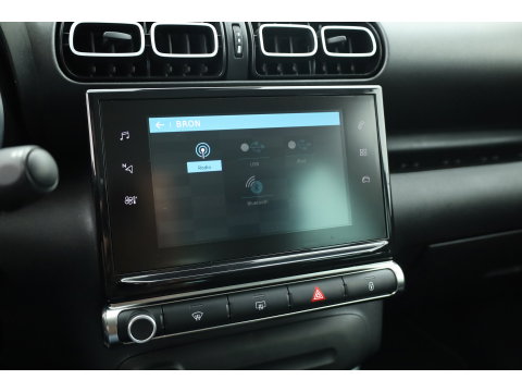 Citroën C3 Aircross 1.2 PureTech S&S Shine |  Cruise Control | Trekhaak | Keyless | HIFI | Camera | Apple CarPlay x