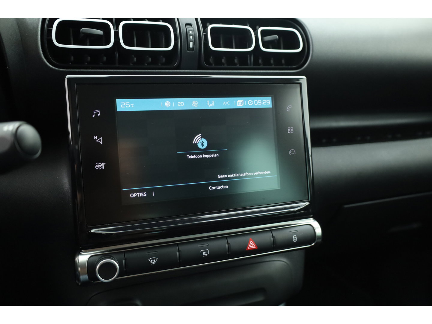 Citroën C3 Aircross 1.2 PureTech S&S Shine |  Cruise Control | Trekhaak | Keyless | HIFI | Camera | Apple CarPlay x