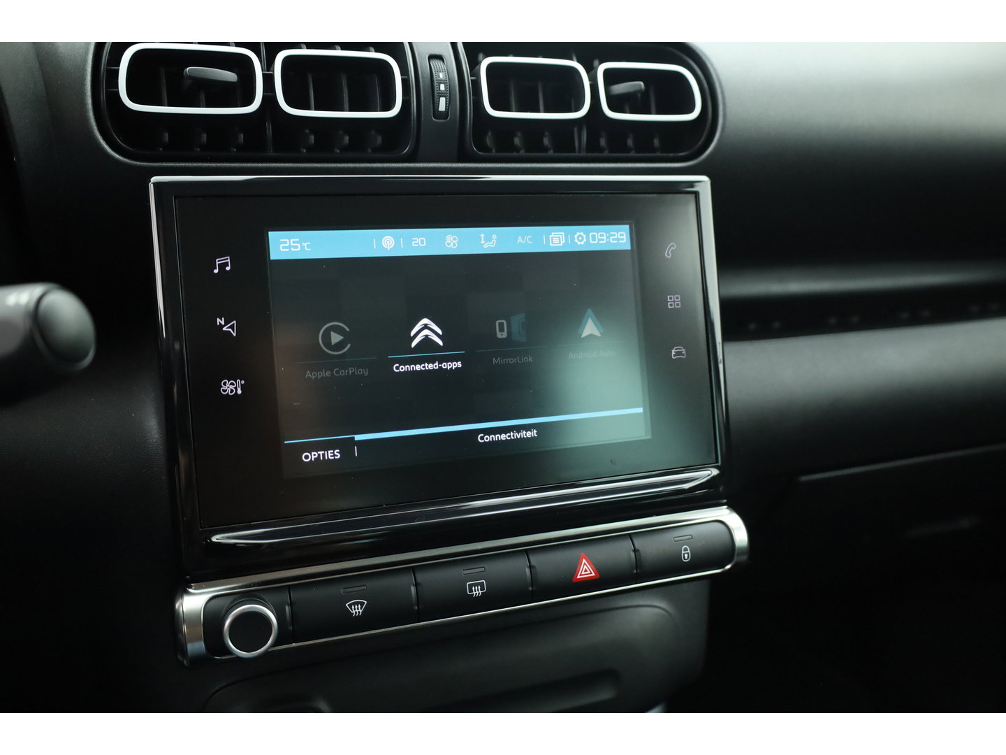 Citroën C3 Aircross 1.2 PureTech S&S Shine |  Cruise Control | Trekhaak | Keyless | HIFI | Camera | Apple CarPlay x