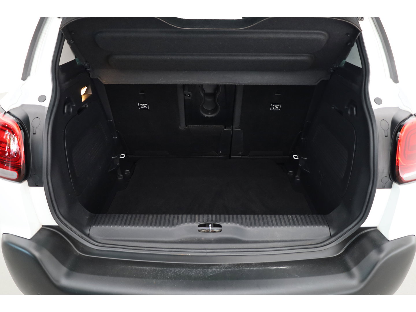 Citroën C3 Aircross 1.2 PureTech S&S Shine |  Cruise Control | Trekhaak | Keyless | HIFI | Camera | Apple CarPlay x