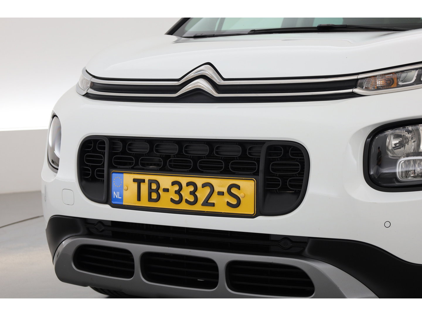 Citroën C3 Aircross 1.2 PureTech S&S Shine |  Cruise Control | Trekhaak | Keyless | HIFI | Camera | Apple CarPlay x