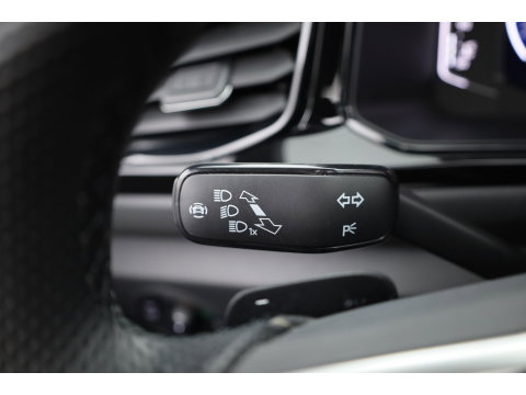 Volkswagen T-Roc Cabrio 1.5 TSI R-Line Edition Grey | Nmr. 219/999 | MAT Grijs | Leder | Stoel- Stuurverw. | Beats | Adapt. Cruise | Camera | Keyless | 19'' x