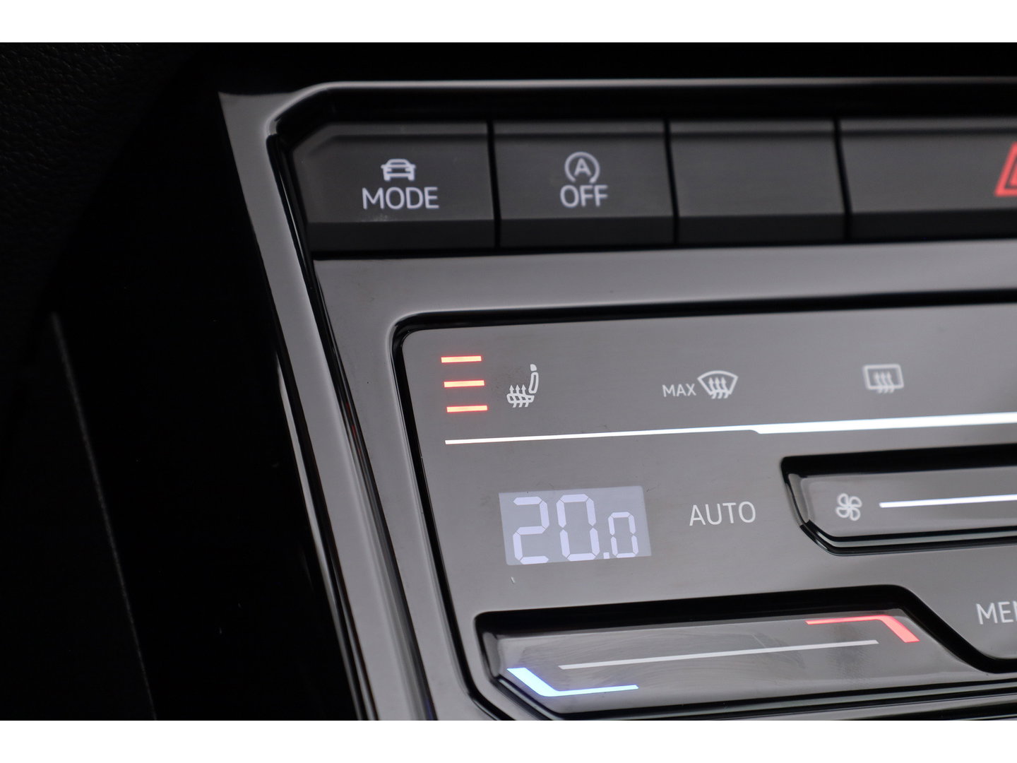 Volkswagen T-Roc Cabrio 1.5 TSI R-Line Edition Grey | Nmr. 219/999 | MAT Grijs | Leder | Stoel- Stuurverw. | Beats | Adapt. Cruise | Camera | Keyless | 19'' x