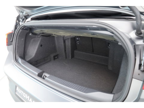 Volkswagen T-Roc Cabrio 1.5 TSI R-Line Edition Grey | Nmr. 219/999 | MAT Grijs | Leder | Stoel- Stuurverw. | Beats | Adapt. Cruise | Camera | Keyless | 19'' x