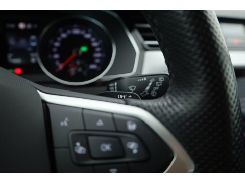 Volkswagen Passat 1.4 TSI PHEV GTE Business | Adapt. Cruise | Camera | Memory Seat | Stoel-Stuurverw. | Leder | Apple CarPlay & Android Auto