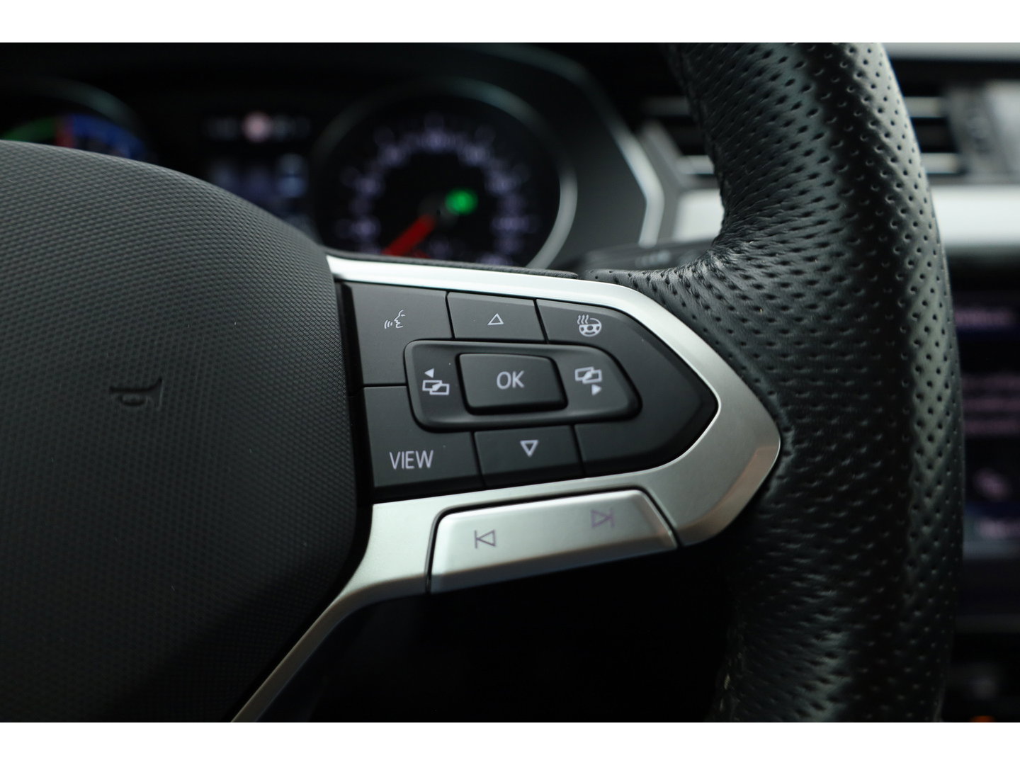 Volkswagen Passat 1.4 TSI PHEV GTE Business | Adapt. Cruise | Camera | Memory Seat | Stoel-Stuurverw. | Leder | Apple CarPlay & Android Auto