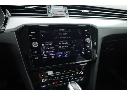 Volkswagen Passat 1.4 TSI PHEV GTE Business | Adapt. Cruise | Camera | Memory Seat | Stoel-Stuurverw. | Leder | Apple CarPlay & Android Auto