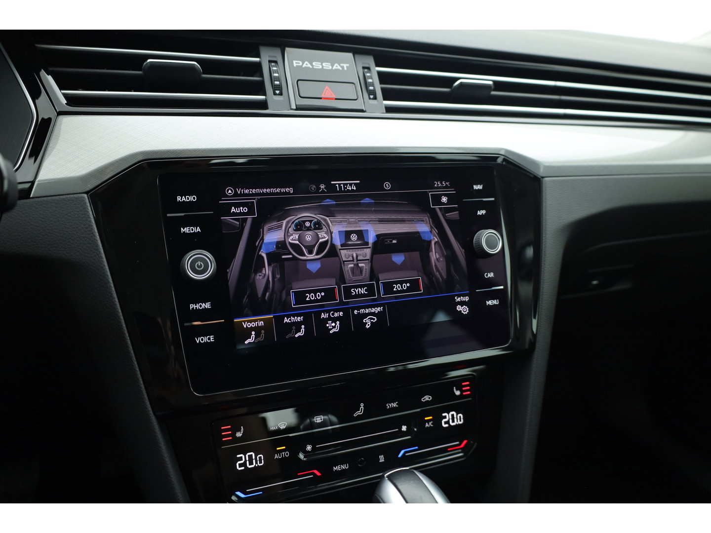 Volkswagen Passat 1.4 TSI PHEV GTE Business | Adapt. Cruise | Camera | Memory Seat | Stoel-Stuurverw. | Leder | Apple CarPlay & Android Auto