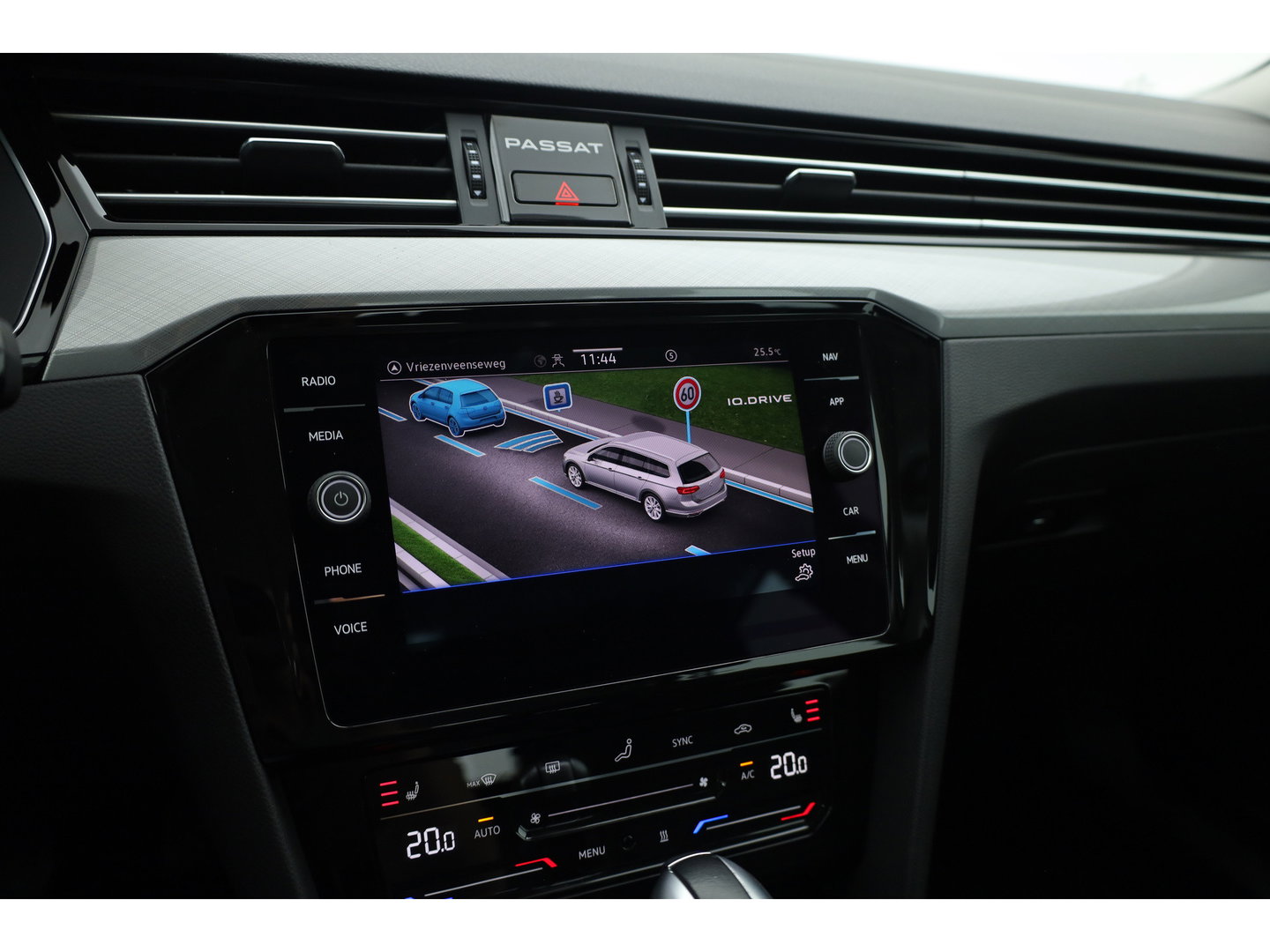 Volkswagen Passat 1.4 TSI PHEV GTE Business | Adapt. Cruise | Camera | Memory Seat | Stoel-Stuurverw. | Leder | Apple CarPlay & Android Auto